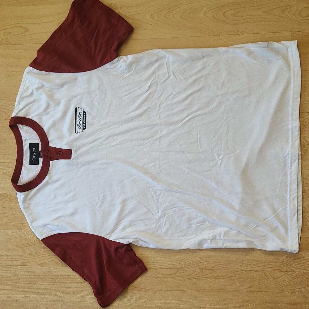 Brixton short sleeve henley shirt. Men's size M.